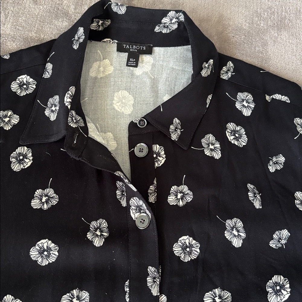Talbots Twill Black Flower Deco Button Down Top Wide leg Pant Set Size XLp - Picture 5 of 16